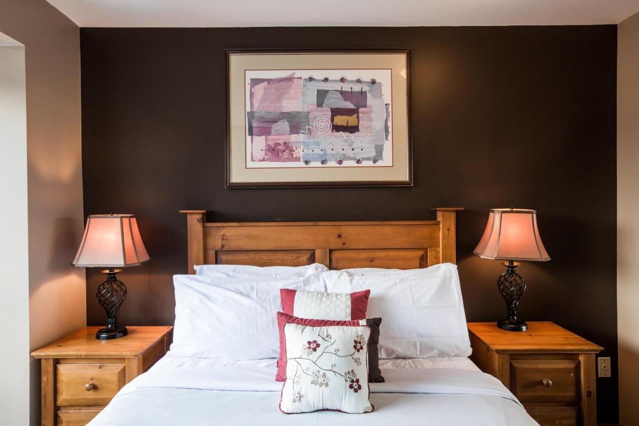 Whistler Blackcomb Vacation Rentals - Village North ภายนอก รูปภาพ