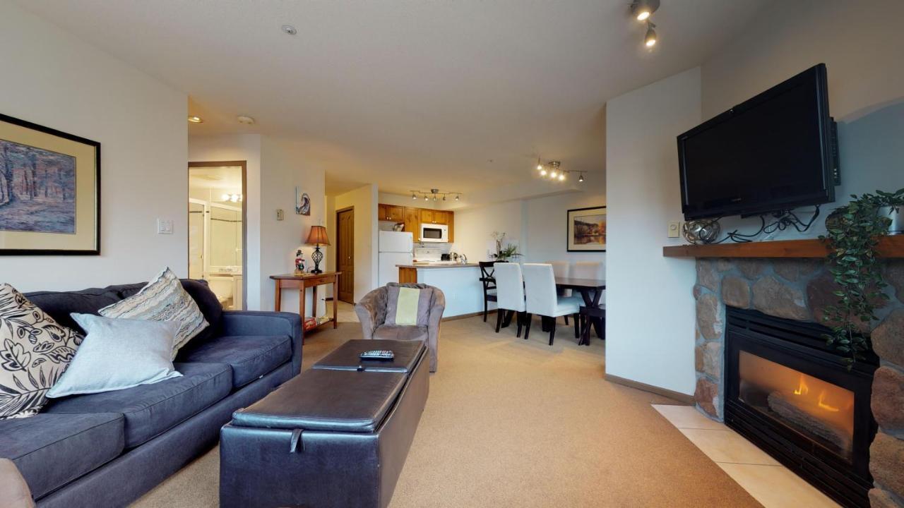Whistler Blackcomb Vacation Rentals - Village North ภายนอก รูปภาพ