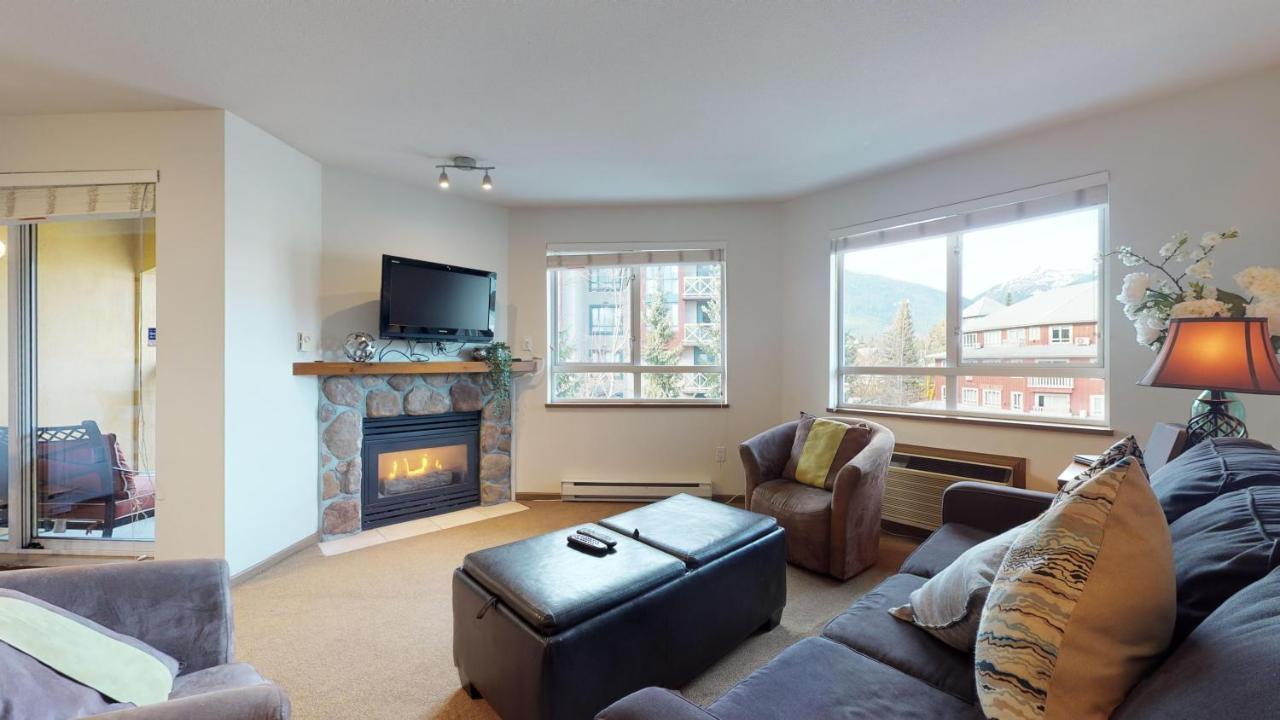 Whistler Blackcomb Vacation Rentals - Village North ภายนอก รูปภาพ