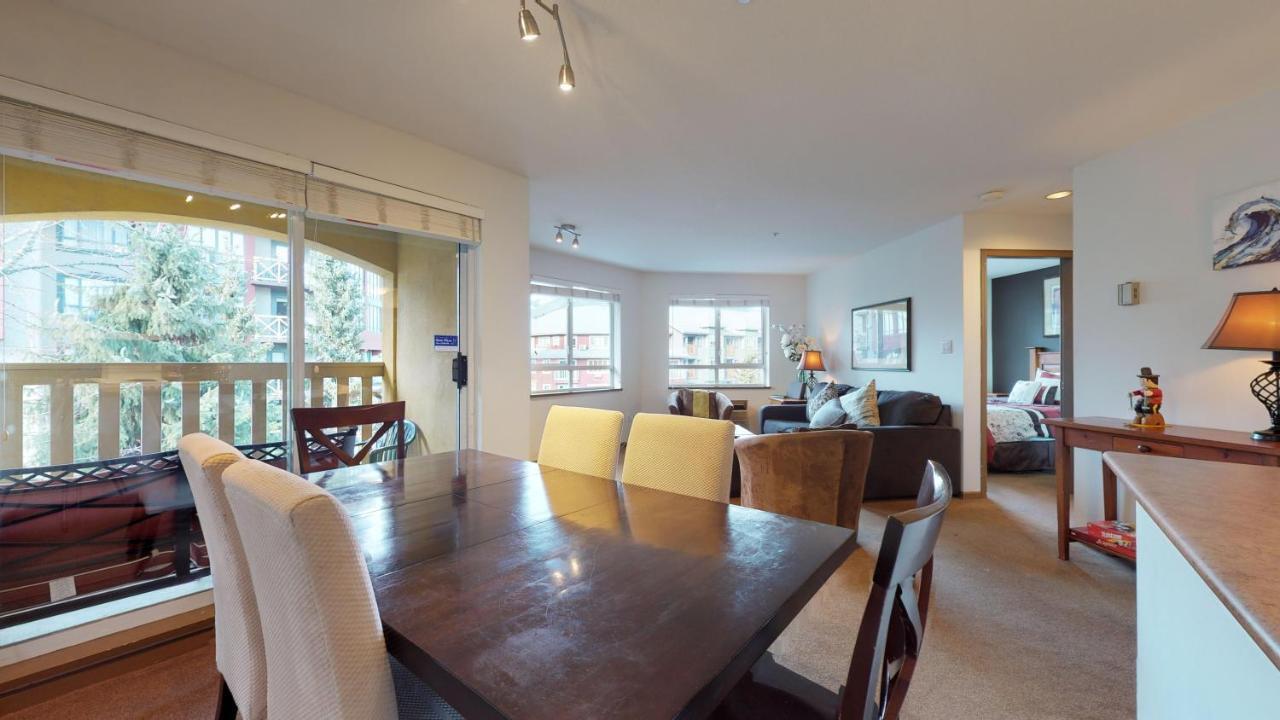 Whistler Blackcomb Vacation Rentals - Village North ภายนอก รูปภาพ